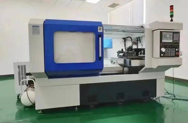 �����ѧ���ĳ���ʵ��΢�׼��Զ�����